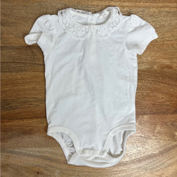 H&M Other - H&M White Ivory Lace Peter Pan Collar Onesie‎ 12-18M